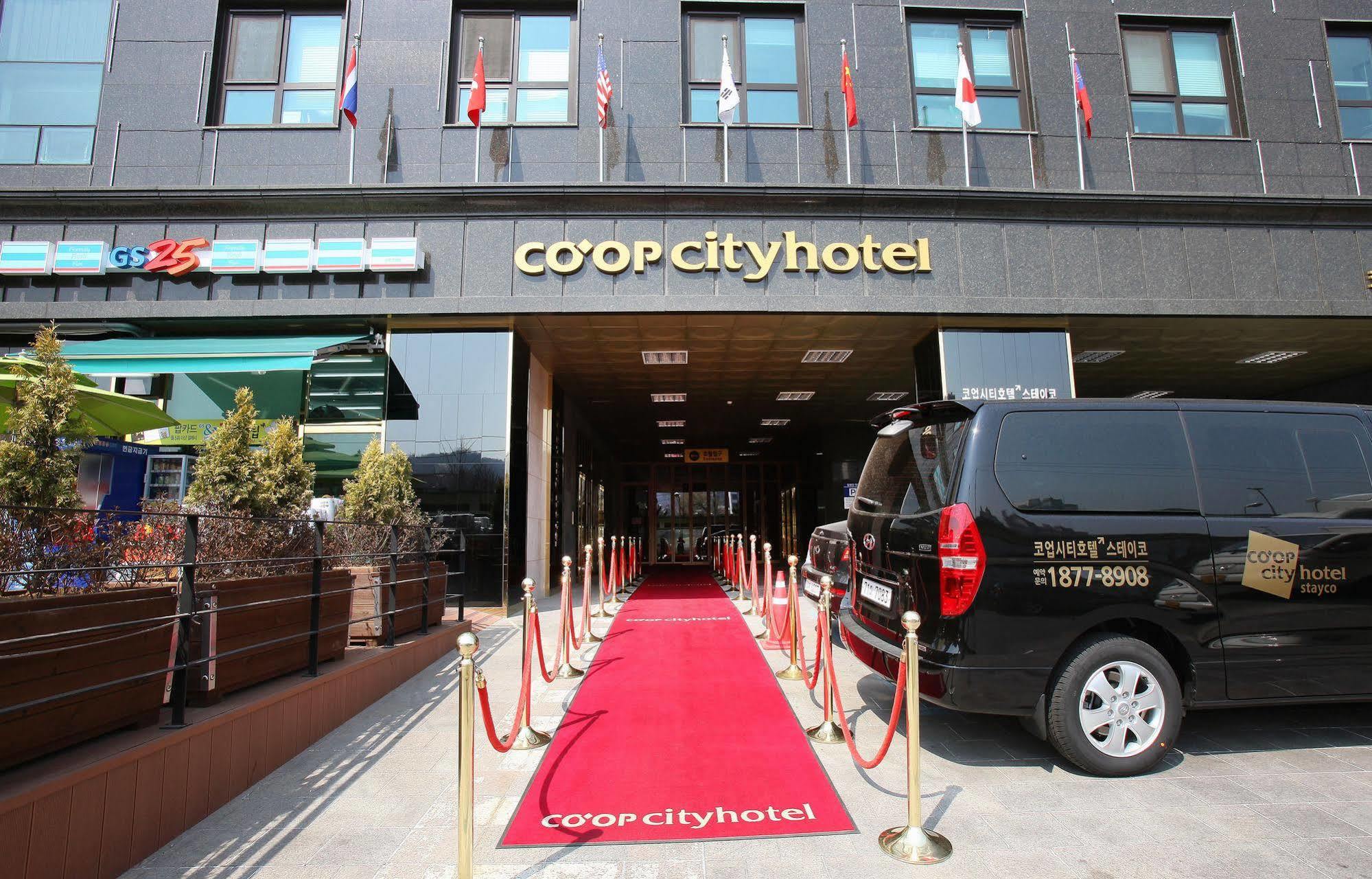 Coop City Hotel Oryu Station Seul Exterior foto