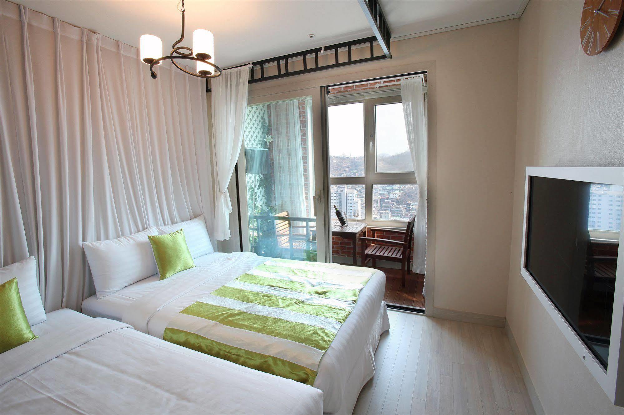 Coop City Hotel Oryu Station Seul Exterior foto